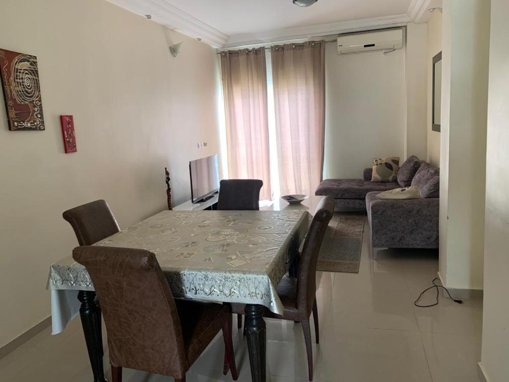 Appartement à Residence de la Paix Dakar Esterno foto